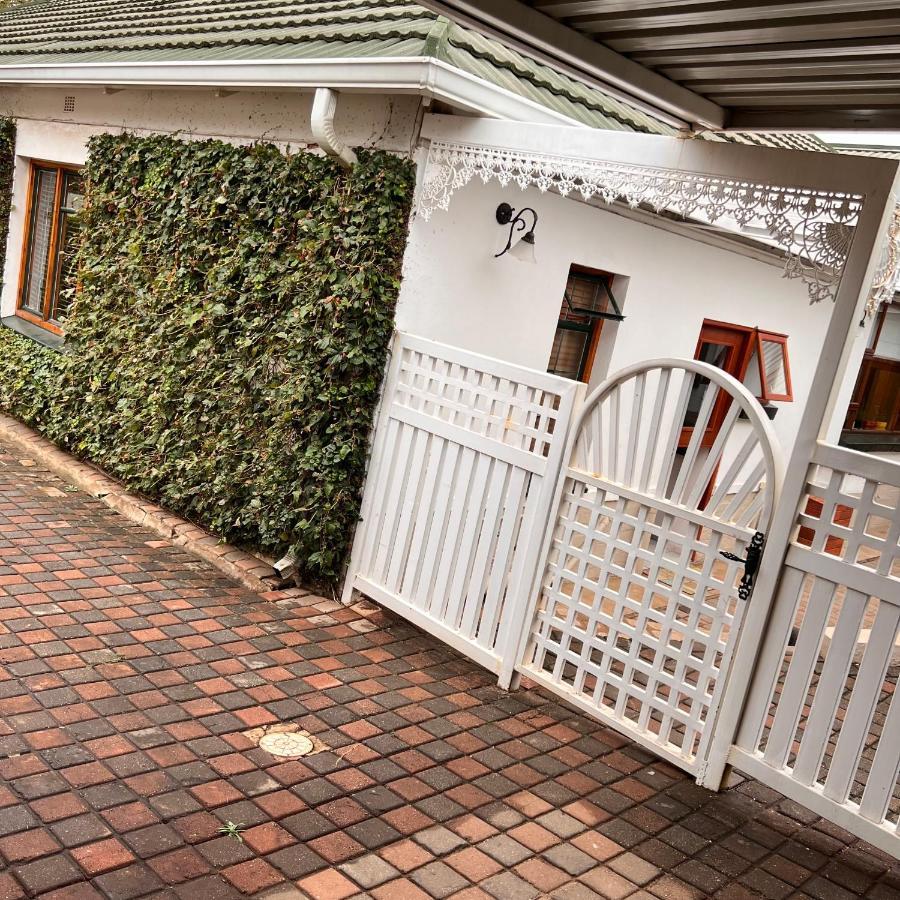 Apartament Peaceful@Swansea In Rosebank-Parkwood Johannesburg Zewnętrze zdjęcie